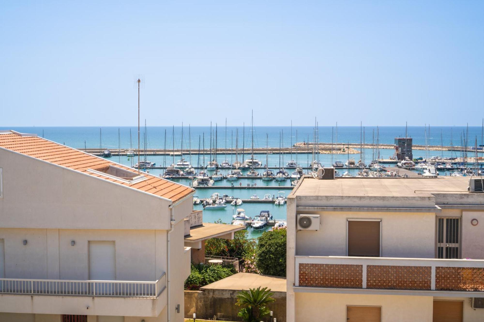 Edilia Vacanze Marina di Ragusa Luaran gambar